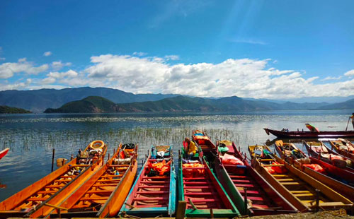 泸沽湖