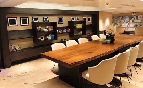 世纪荣耀阅读室