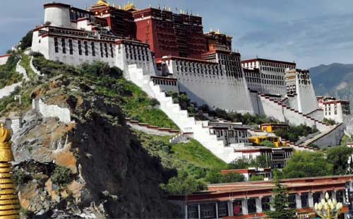 布达拉宫