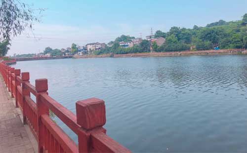 重庆歌乐山天池1 重庆歌乐山天池1