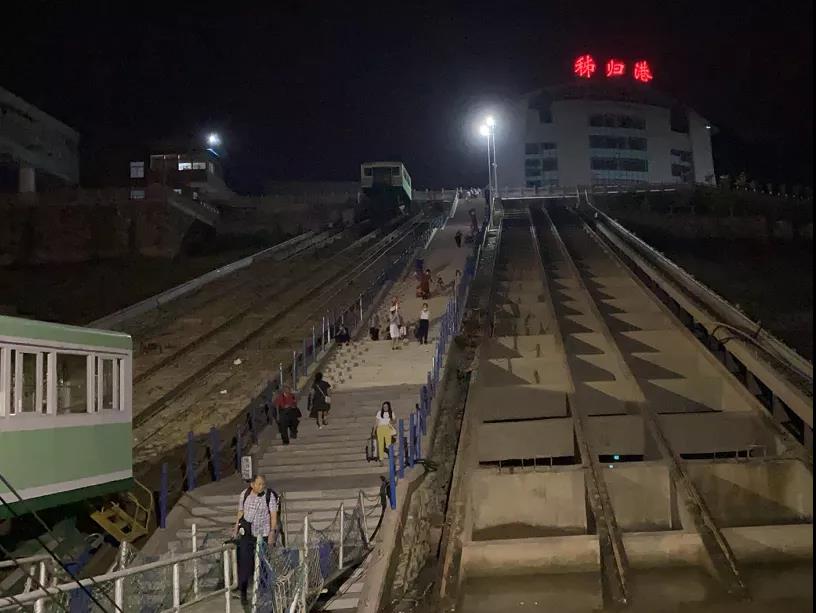秭归港.jpg