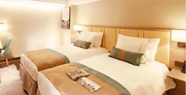 世纪绿洲内舱标准间