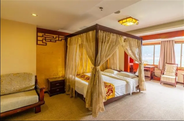 皇家三国号总统套房