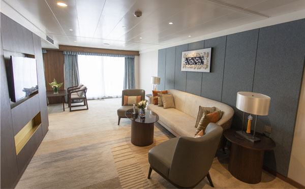 长江三号豪华套房1