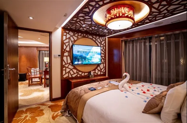 世纪传奇、神话总统套房